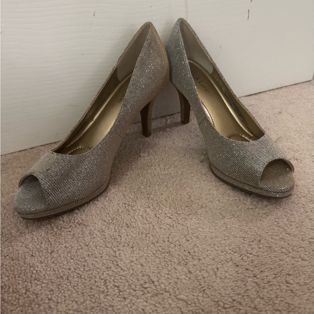 Kelly & Katie Elegant Silver Peep-Toe Heels